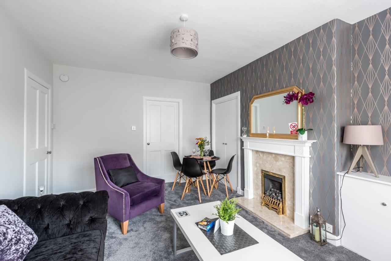 Sandyhill, Apartment *